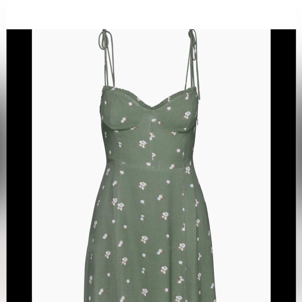 Wilfred Fable Dress
   Bitter Sage/ White